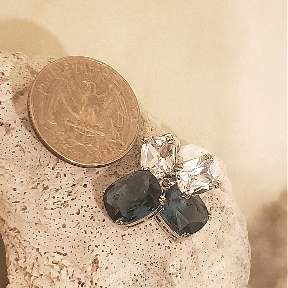 Peacock Blue Crystal Zircon Square Earrings – Glam Geometric Elegance - Picture 7 of 8